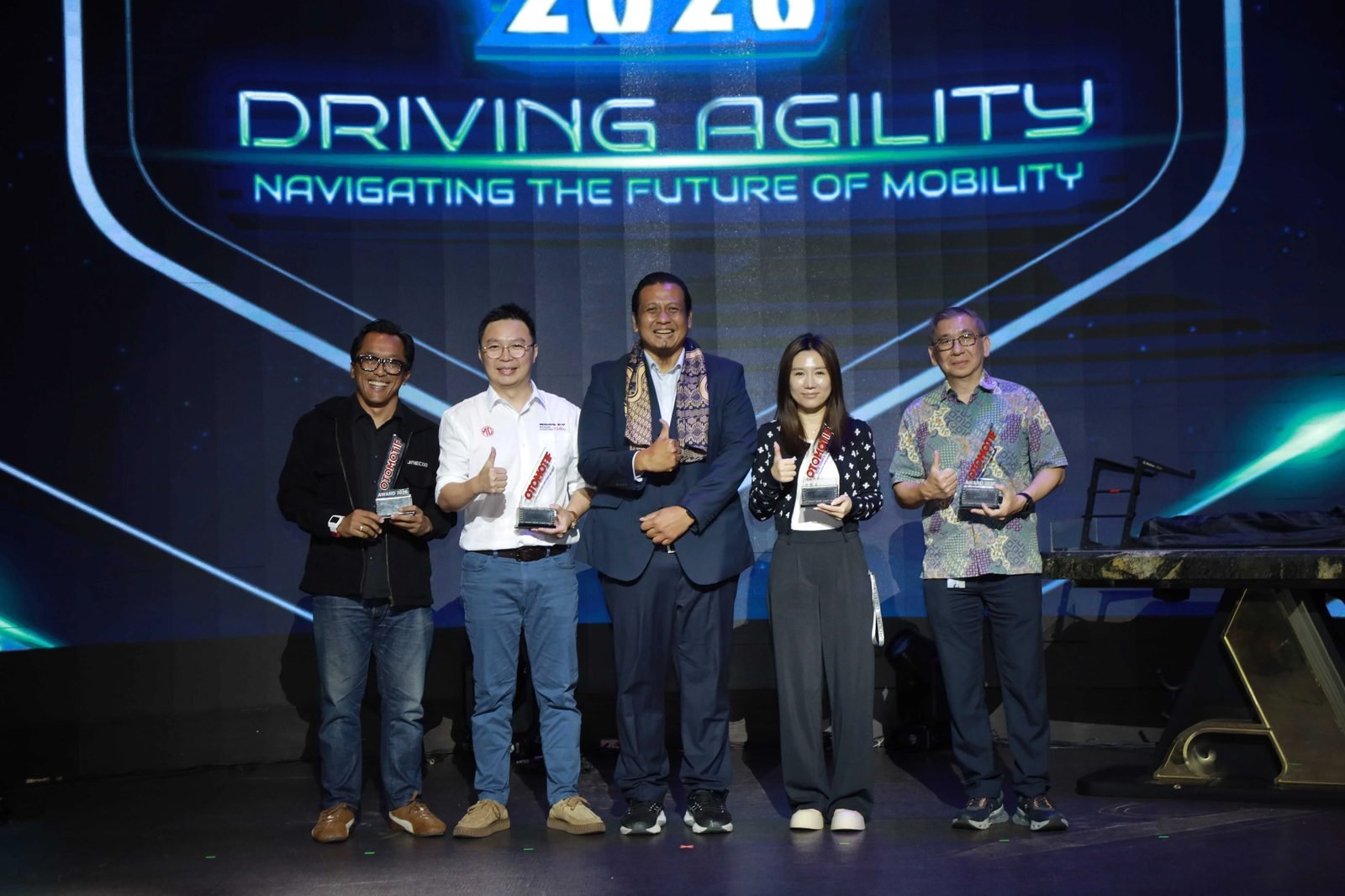 MG4 EV Kembali Raih Gelar Best Small EV di OTOMOTIF Award 2026